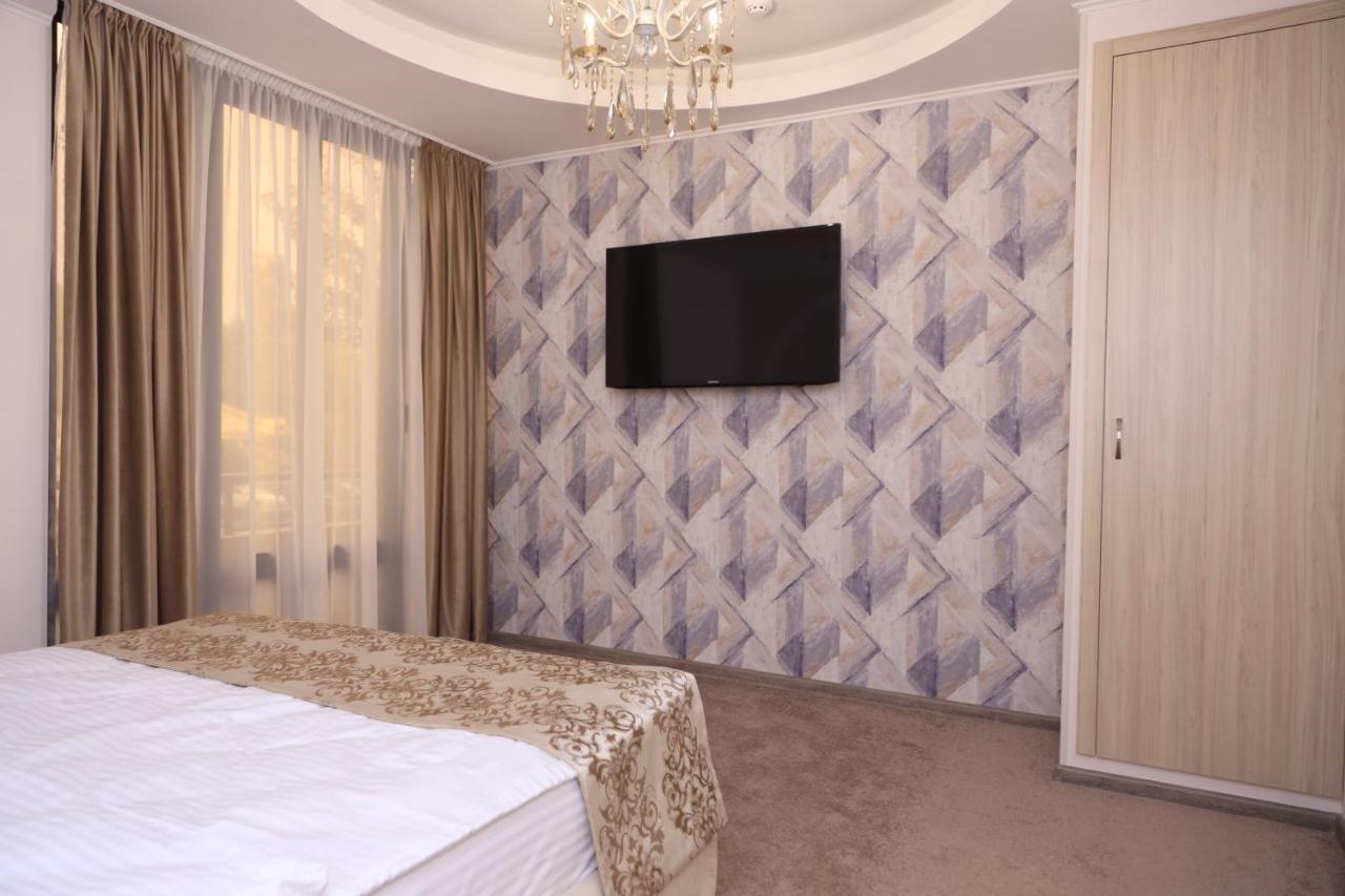 Delin Hotel And Tours Erévan Extérieur photo